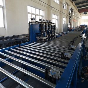 Máquina Punzonadora CNC Servo Personalizada de Venta Caliente para Láminas de Acero para Puertas y Gabinetes de Acero - Product Image 2