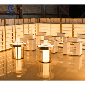 Chiosco Cosmetico Personalizzato e Stand Espositivo per Profumi |   Bancone di Lusso per Prodotti di Bellezza |   Soluzioni di Design e Decorazione per Negozi di Profumi a Dubai - Product Image 5