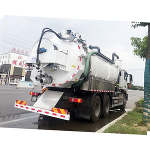 Camion de nettoyage des égouts combiné Isuzu Giga 304 Supersucker avec dispositif de purification des eaux usées et système de nettoyage par jet d'eau - Product Image 6