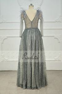 RUOLAI فساتين سهرة أنيقة طويلة مطرزة بالريش لامعة برقبة على شكل حرف V فستان حفلة موسيقية رداء سهرة لفساتين الحفلات الرسمية - Product Image 2