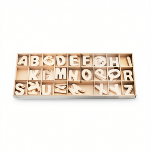 Lettere in legno ILAN in scatola 29,5x12,5 cm 104 pezzi per artigianato e decorazioni - Product Image 1