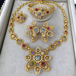 T114C 고급 디자이너 웨딩 쥬얼리 세트 4pcs 지르콘 꽃 나이지리아에서 이탈리아 브라질 골드-유행 목걸이 도매 - Product Image 4