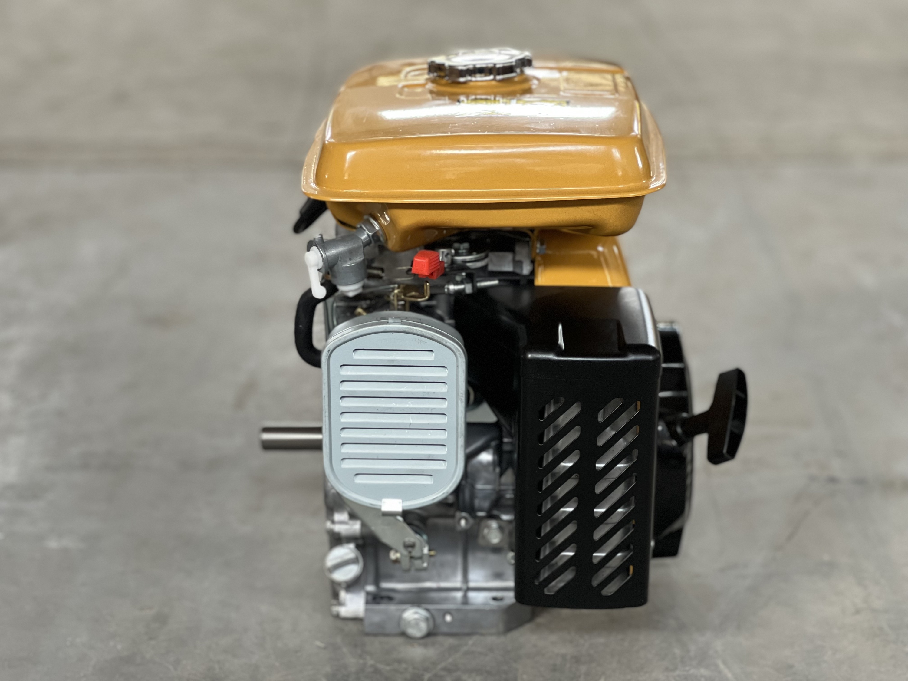 Robin Type EY20 5HP Gasoline Engine for Farm Use - Video Inspection