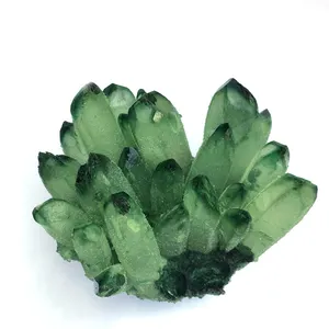 Toptan şifa doğal ruhu kuvars taş yeşil kristal küme dekorasyon için