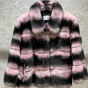 Cappotto Corto in Vera <span class=keywords><strong>Pelliccia</strong></span> di Coniglio Rex per Donne, Sfumato Rosa e Nero a Righe, <span class=keywords><strong>Pelliccia</strong></span> Naturale Autentica - Product Image 2