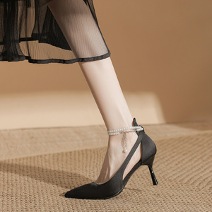 Nouvelles sandales d'été pour femmes à talons hauts, talon fin, bout pointu, ajourées, idéales à porter avec des jupes - Product Image 5