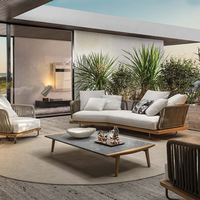 Canapé d'extérieur en rotin et teck imperméable avec protection solaire, ensemble 3 places pour terrasse, table basse de jardin en bois massif, personnalisation de meubles, Chine