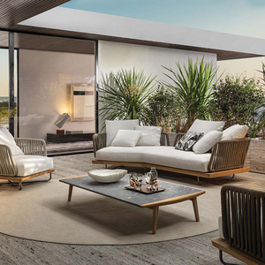 Sofá de Exterior con Protección Solar, Impermeable, de Ratán y Teca, de 3 Plazas, para Terraza, Juego de Muebles de Madera Maciza para Jardín con Mesa de Centro, Personalizable, China - Product Image 1