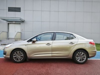 Citroen Citroen 2014 1.8L akıllı sürücü manuel satılık baskı yetişkin benzinli Sedan ucuz zevk kullanılmış araba