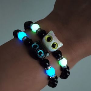 光沢のある愛らしい瑪瑙猫ビーズブレスレット レディース ライトラグジュアリー ニッチ ベストフレンド カップル 可愛い小さな光るブレスレット - Product Image 1