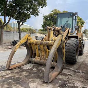 Cargadora de Ruedas Usada L26, Capacidad de Carga Nominal de 9 Toneladas, Motor y Bomba TCM de 60KW, Equipo de Construcción de Uso Pesado con Accesorio de Grúa - Product Image 4