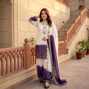Ensemble Salwar brodé blanc et violet pour femme avec dupatta, style traditionnel indien et pakistanais, coupe ample, longueur cheville - Product Image 1