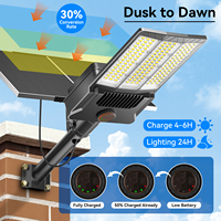 Lampadaire LED extérieur en aluminium Super Lumen avec capteur radar et double panneau solaire pour grandes places et parkings