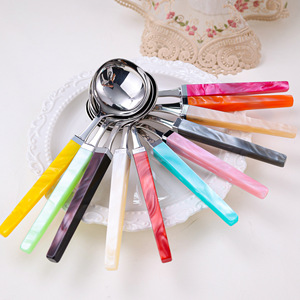 Cuchara de Sopa Colorida con Mango Acrílico Jin Hui, Cuchara de Servir para Restaurante de Acero Inoxidable 304 con Acabado Espejo - Product Image 2