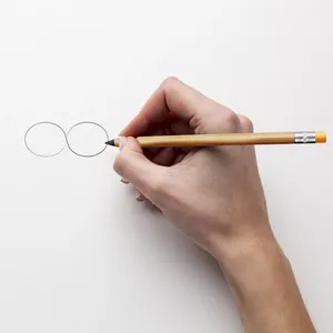 Matita con grafite e gadget ecologici in metallo - Product Image 3