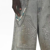 Shorts de Mezclilla de Verano con Bordado de Telaraña y Perlas Blancas - 100% Algodón, Lavado Desgastado, Estilo Vintage - Detalle de Botones - Tejido
