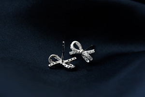 Nuovi <span class=keywords><strong>Orecchini</strong></span> di Tendenza in <span class=keywords><strong>Argento</strong></span> Sterling <span class=keywords><strong>925</strong></span> con Fiocco di Cristallo per Donne e Ragazze, Gioielli Statement di Moda Coreana, Idea Regalo - Product Image 6