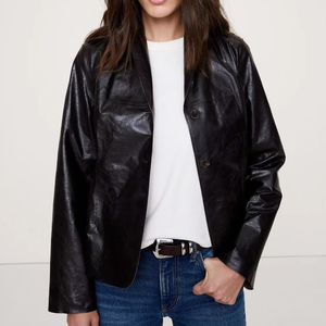 Veste en cuir noire de style années 90, élégante et tendance, costumes et blazers pour femmes, blazers pour femmes, logo personnalisé en usine, blazer décontracté pour tous les jours - Product Image 4