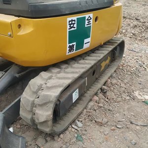 Mini-pelles Komatsu PC18MR PC20MR PC27 d'occasion à vendre, machines compactes et efficaces en stock à vendre - Product Image 3