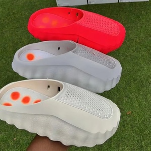 2026 New Style High Quality Summer Winter Sports Closed <b>Slippers</b> Men Women Lightweight Non-slip Breathable Massage Sole <b>Mules</b> - Product Image 1