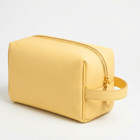 Nouvelle Collection 2026 : Ensemble de 5 Sacs à Main en Similicuir Jaune Personnalisables (Sac Fourre-tout, Sac à Dos, Sac Boston, Sac Bandoulière, Pochette Cosmétique) – Vente en Gros