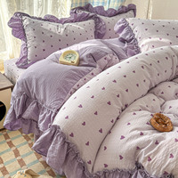 Parure de lit quatre pièces en tulle style frais, motif dentelle française, couvre-lit matelassé doux, dessin animé, plantes et fleurs