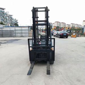 Montacargas Diésel Contrabalanceado de Segunda Mano de 3.5 Toneladas y 4m, Ecológico, Marca Japonesa, Capacidad de Carga de 3500kg, 1 Año de Garantía - Product Image 4