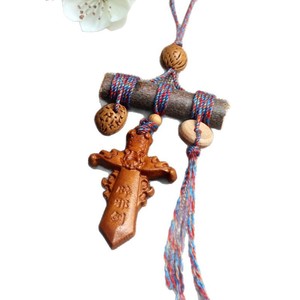 Colgante de madera de durazno con diseño de espada grabada, adorno colgante de cuerda colorida, amuleto de protección portátil, nuevo estilo chino - Product Image 5