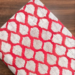 Tissu en coton 100 % biologique imprimé à la main à Jaipur (Inde), technique de tissage peigné, pour vêtements, sacs et confection de robes, vente en gros - Product Image 1