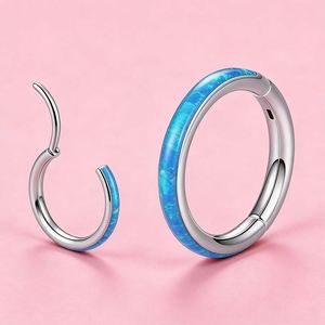 Piercings d'oreille, d'os et de nez personnalisés en titane G23 avec <span class=keywords><strong>opale</strong></span> incrustée de précision, <span class=keywords><strong>fermeture</strong></span> plate lisse, clous pour piercing / Cz - Product Image 4