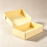 Boîtes d'emballage de produits jaunes personnalisées en gros, logos personnalisés, boîtes cadeaux écologiques de haute qualité pour chaussures et vêtements