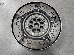 Nouveau Style haute qualité X1 série F48F49 <span class=keywords><strong>moteur</strong></span> avant B38 double <span class=keywords><strong>volant</strong></span> <span class=keywords><strong>moteur</strong></span> double embrayage Transmission embrayage pour <span class=keywords><strong>BMW</strong></span> - Product Image 5