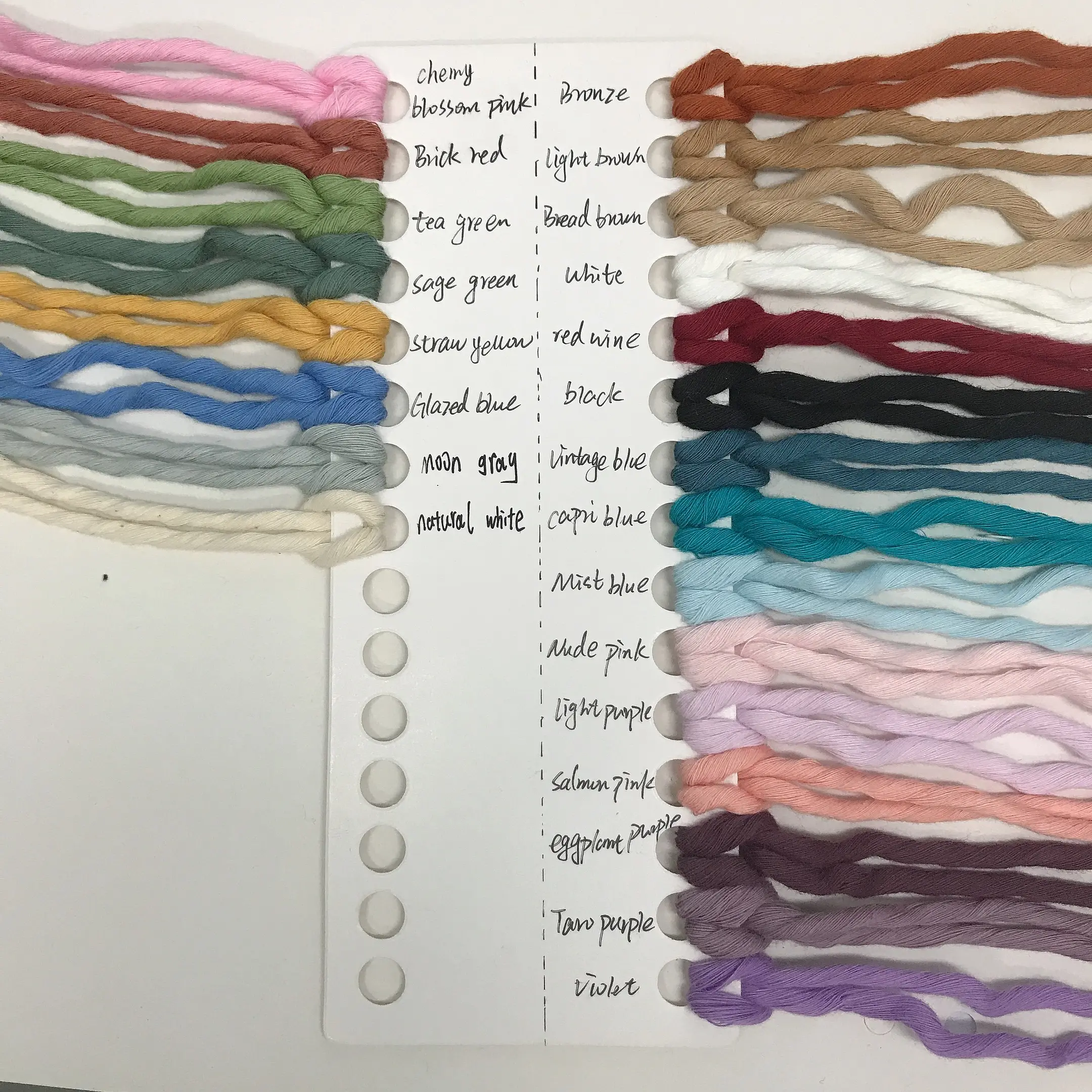 Commercio all'ingrosso di qualità superiore 3mm 4mm 5mm colorato singolo filo ritorto corda macrame corde di cotone 4mm