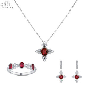 Nuevo Collar con Colgante de Oro Blanco Sólido de 18K, Estilo Clasicismo Europeo, con Rubí Ovalado Rojo Intenso y Diamantes Naturales para Mujer - Product Image 5