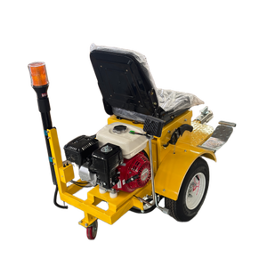 Machine de marquage routier thermoplastique à poussée manuelle avec conducteur intégré, type scooter de marquage routier - Product Image 2