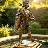 Statue de garçon pêcheur en bronze moulé à la cire perdue sur mesure – Sculpture de jardin moulée à la main avec poisson et canne à pêche, statue en bronze