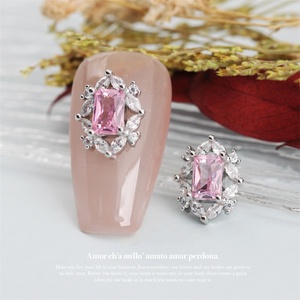 All'ingrosso di lusso 3D strass <span class=keywords><strong>per</strong></span> unghie strass lunghi ottagono e papillon ornamenti <span class=keywords><strong>per</strong></span> <span class=keywords><strong>pietre</strong></span> <span class=keywords><strong>per</strong></span> Nail Art - Product Image 3