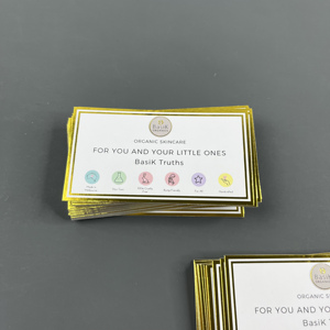 Cartes de visite de luxe en gros avec bordure dorée, cartes personnalisées imprimées avec insert en feuille d'or, cartes d'emballage pour marque cosmétique - Product Image 5