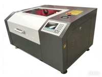 Machine de gravure et de découpe au laser CO2 ActionLasers pour le bois, le MDF, le papier - Précision élevée, prise en charge du format DXF