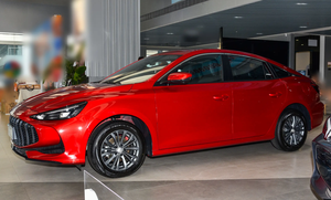 2025 MG5 1.5L 自动左驾 R16 欧六 前驱轿车 中国制造 180DVVT 全球首发版 现车 - Product Image 4