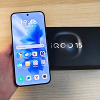 Smartphone IQ OO 15 6,85 pouces version globale, 144 Hz, Snap Dragon 8 Elite Gen 5, charge rapide 100 W, 7000 mAh, smartphone de jeu