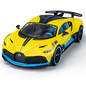 1:18 diecast model cars <span class=keywords><strong>Bugatti</strong></span> DIVO alloy car model Metal rebound sound and light decoration collection <span class=keywords><strong>Bugatti</strong></span> car model - Product Image 3