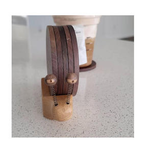 Ensemble de sous-verres d'escargot mignon en bois, tapis de boisson artisanal avec porte-escargot adorable, décor à la <span class=keywords><strong>maison</strong></span> unique fait à la main - Product Image 5