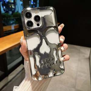 Coque de téléphone en métal avec dissipation thermique creuse, motif Ghostface, pour iPhone 16 Pro Max 15 16 Plus 14 13 12 Pro, coque fine et élégante - Product Image 2