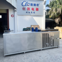 Machine de fabrication de briques de glace / blocs de glace à refroidissement par air de haute qualité, 3T/24H, 40 PCS/4H, 25 KG chacun, pour usine de glace