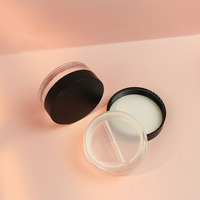 Stoples bubuk longgar plastik hitam dengan tutup ayak wadah Makeup wajah untuk kosmetik alami krim mata bergaya tutup pengayak hitam