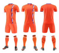 MAQVOB yüksek bel erkek özel futbol forması katı renk mütevazı futbol eşofman XXL boyutu Activewear üretici seti