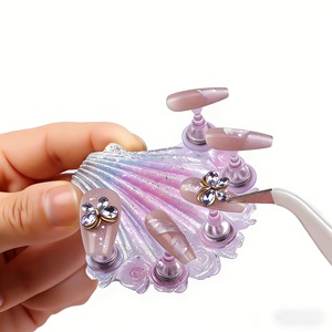 Soporte magnético transparente para exhibición de uñas postizas Aurora Shell, expositor de puntas de uñas largas, estante de exhibición para uñas a presión. - Product Image 4
