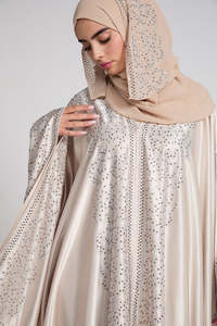 LEDUO Customized Popular Luxury Elegant Satin Crystal Embellished Muslim Formal Wedding <b>Dress</b> - Product Image 3
