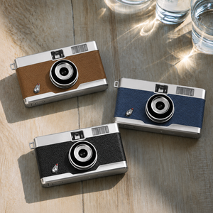 <span class=keywords><strong>Appareil</strong></span> <span class=keywords><strong>photo</strong></span> numérique rétro classique argenté sans écran avec flash LED, filtre personnalisable <span class=keywords><strong>vintage</strong></span>, logo couleur cuir - Product Image 1